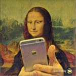 Mona Lisa Selfie - Cape Odd